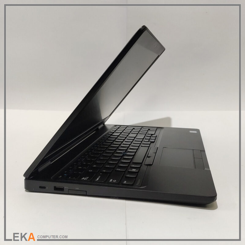 لپ تاپ دل Dell Precision 3520 Core i5 7440HQ رم16گیگ